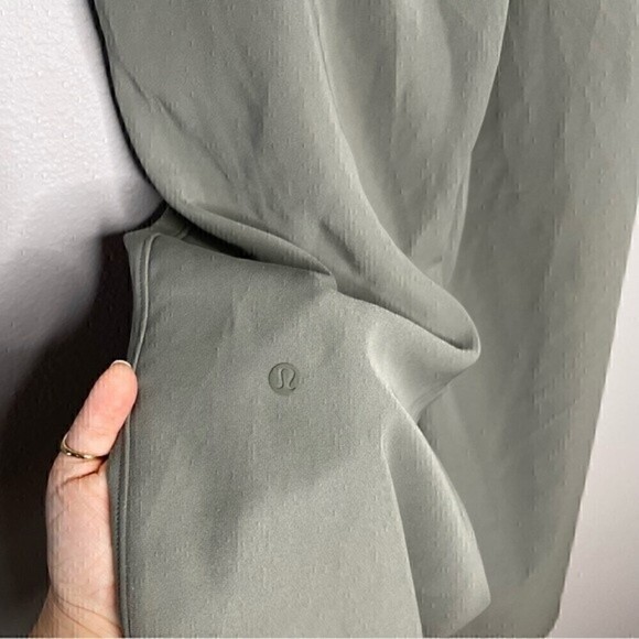 Lululemon High Rise Drawstring Sage Grey Pants - Picture 3 of 3